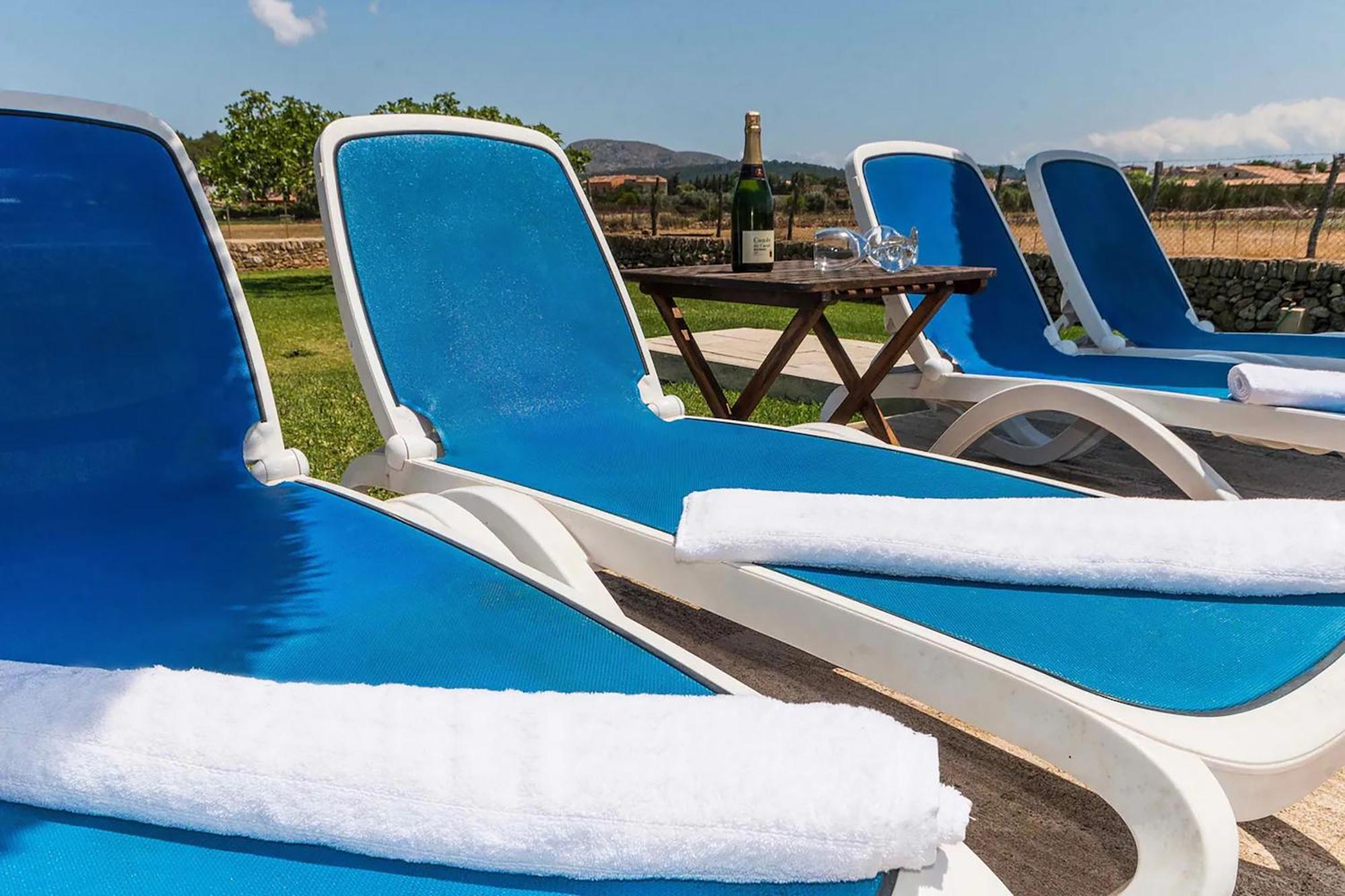 Mosca, Garden And Swimming Pool Close To *