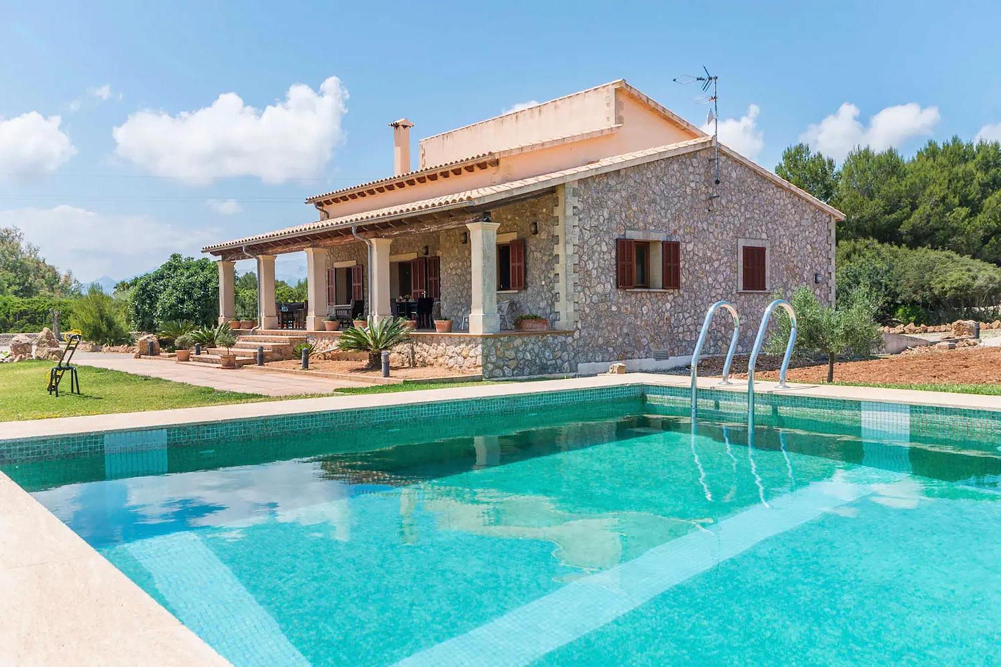 Villa Mosca, Garden And Swimming Pool Close To